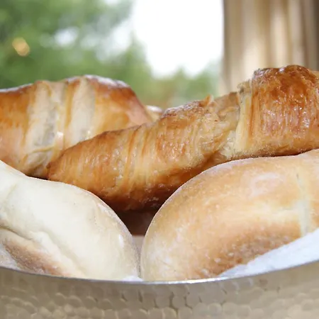 Hotel Les Arcades-2